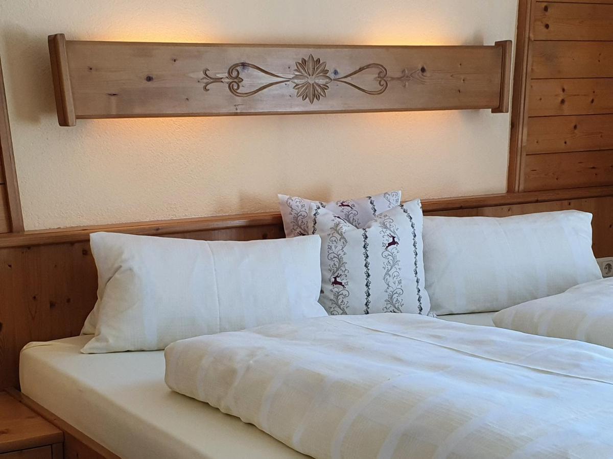 Gaestehaus Tirolergruss Pettneu am Arlberg Esterno foto