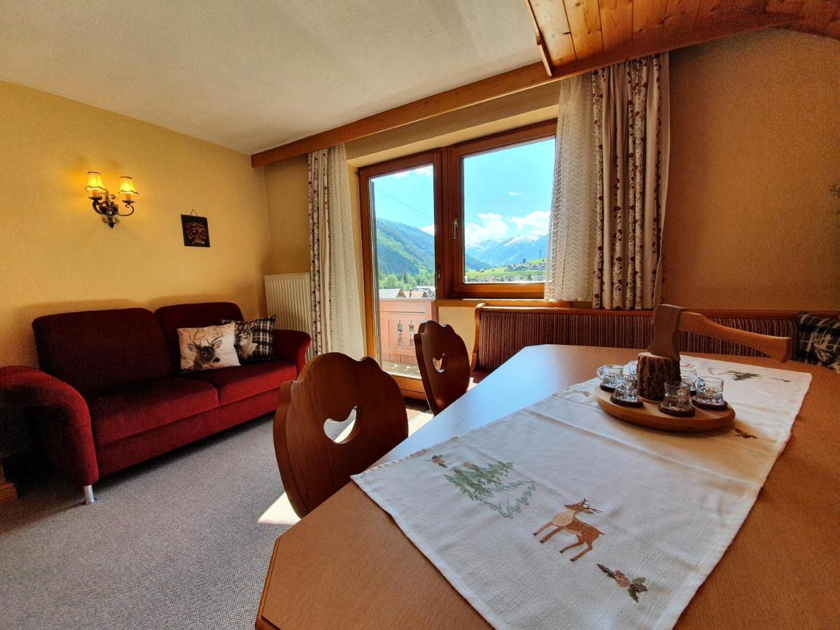 Gaestehaus Tirolergruss Pettneu am Arlberg Esterno foto