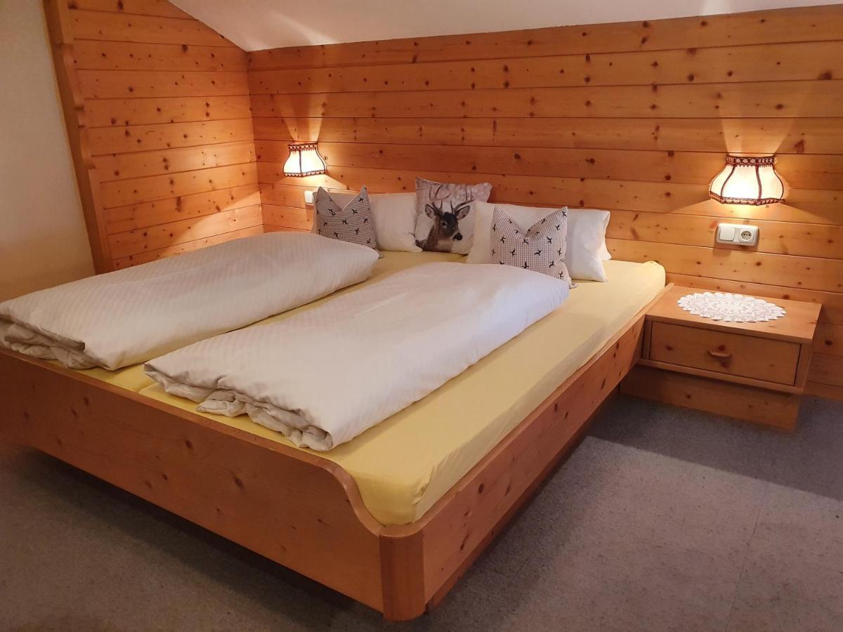 Gaestehaus Tirolergruss Pettneu am Arlberg Esterno foto